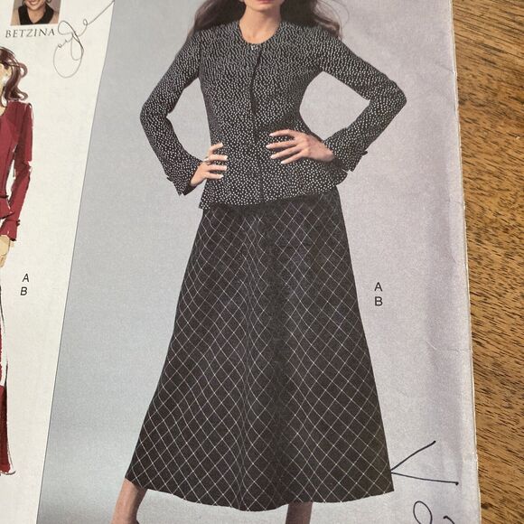 Vogue Sewing Pattern #V2911 Today's Fit by Sandra Betzina OS Blouse & Skirt CUT - Picture 7 of 7